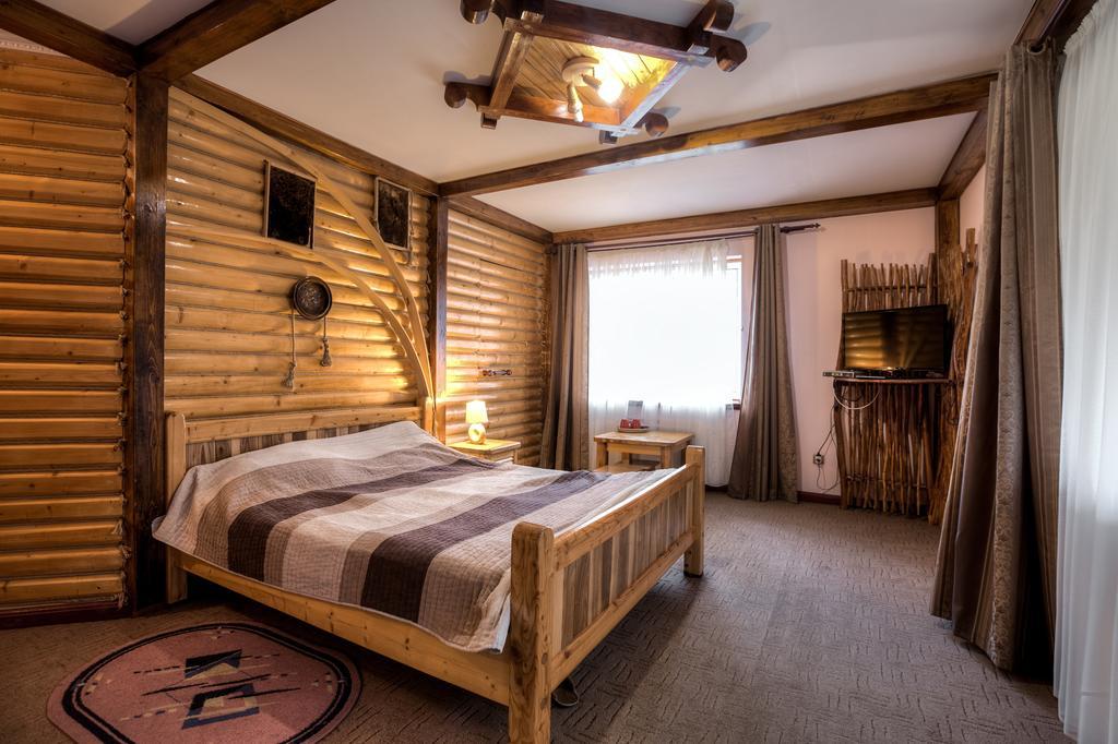 Vatra Hotel Yaremche Exterior photo